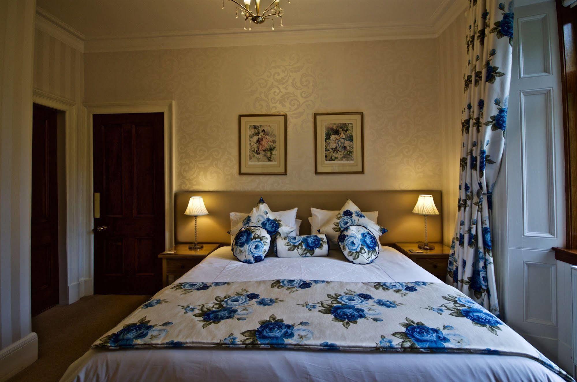 Muirholm Bed And Breakfast Paisley Buitenkant foto